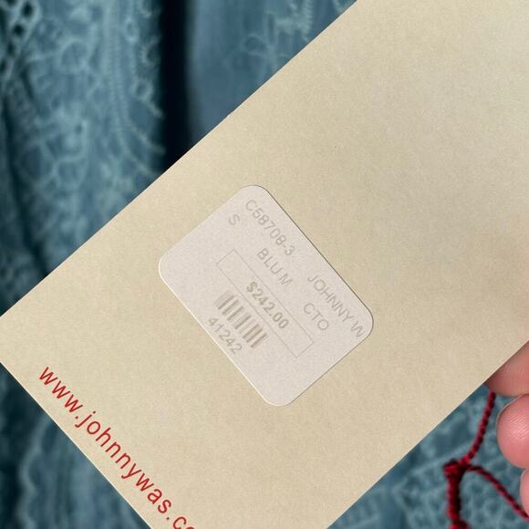 Johnny Was Open Eyelet Hooded Light Jacket Cover Up Size Small New - Picture 13 of 13